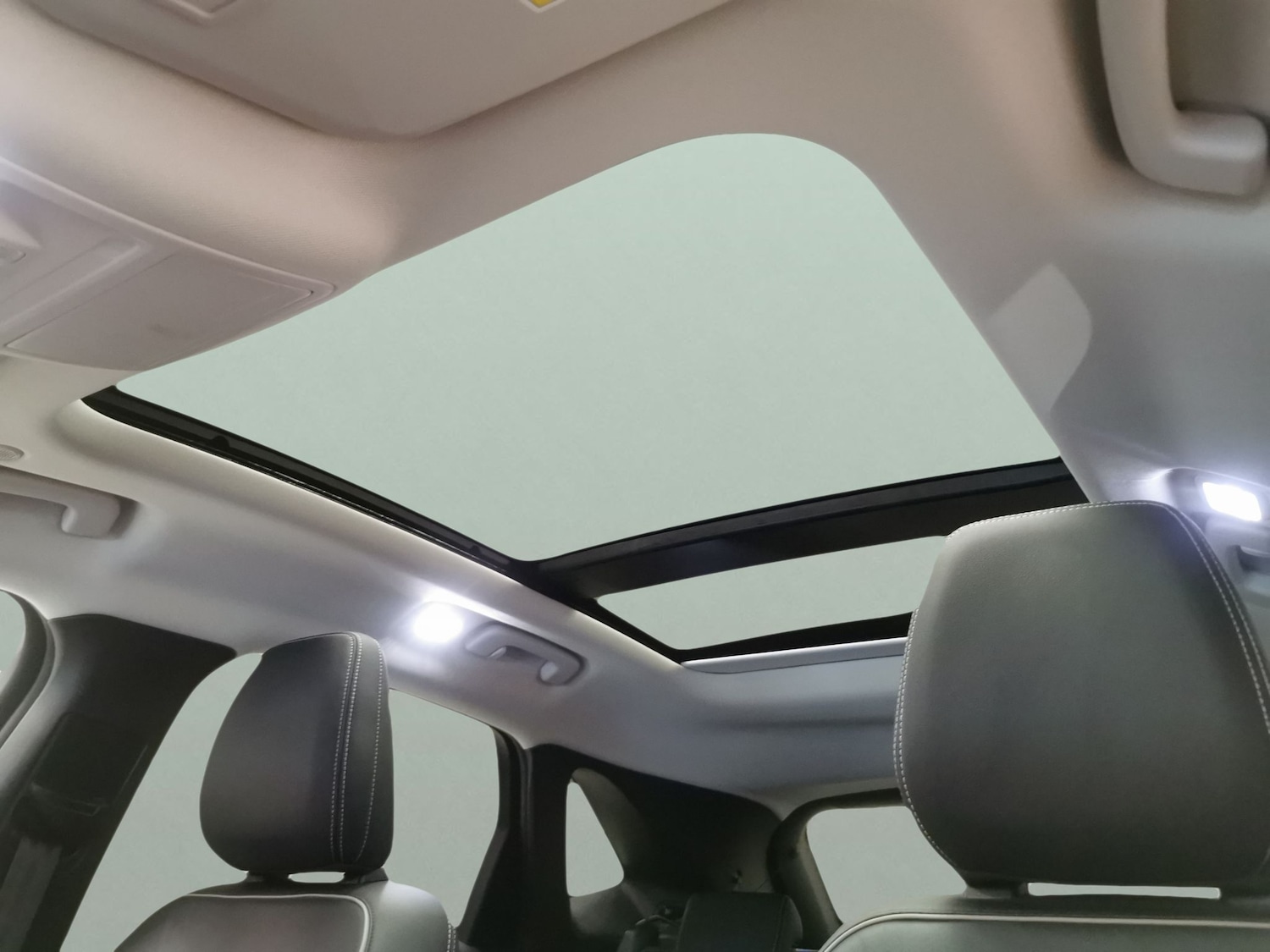 Used Ford Kuga 2023 for sale - 76796879: Photo 5