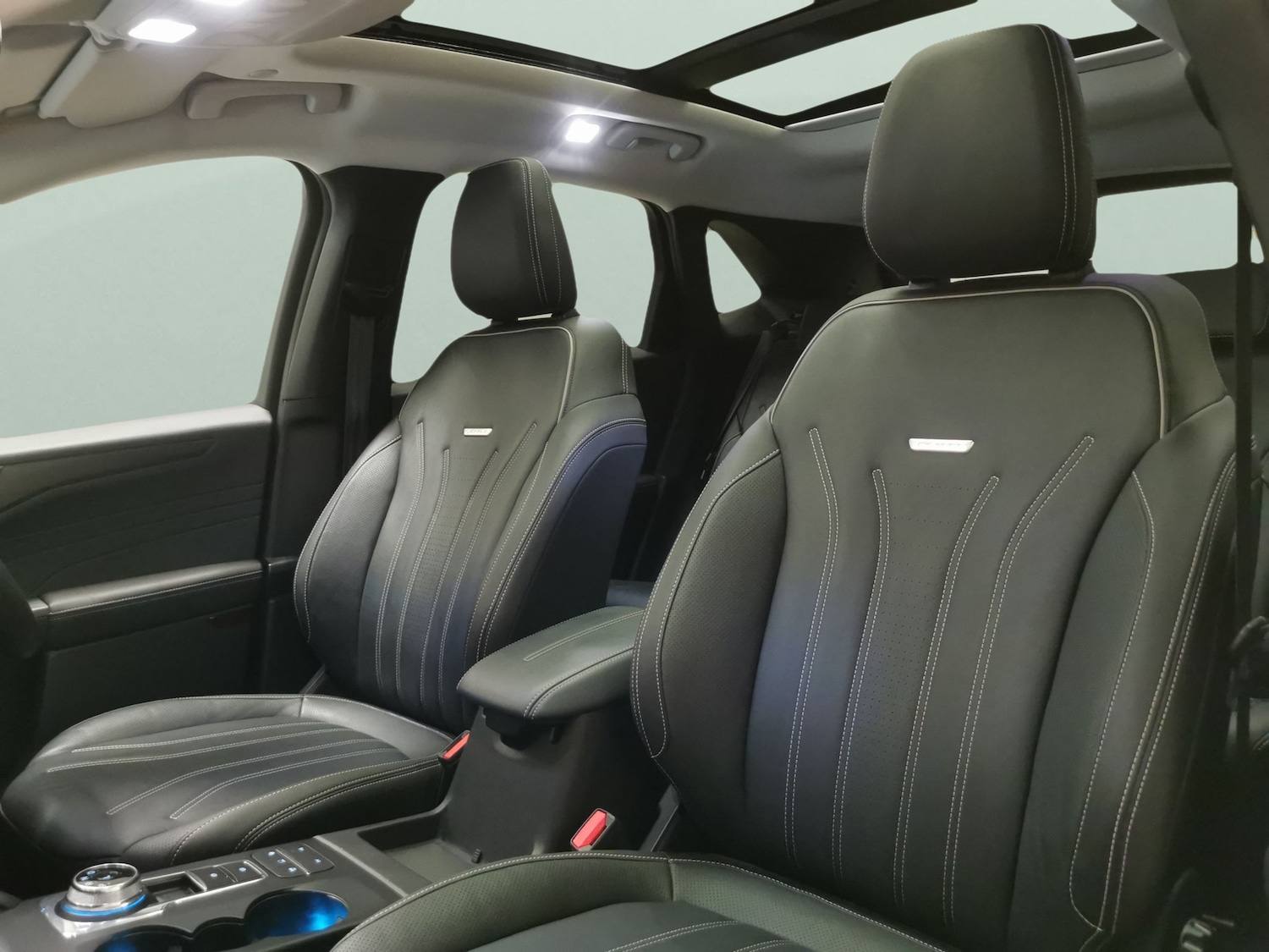 Used Ford Kuga 2023 for sale - 76796879: Photo 8