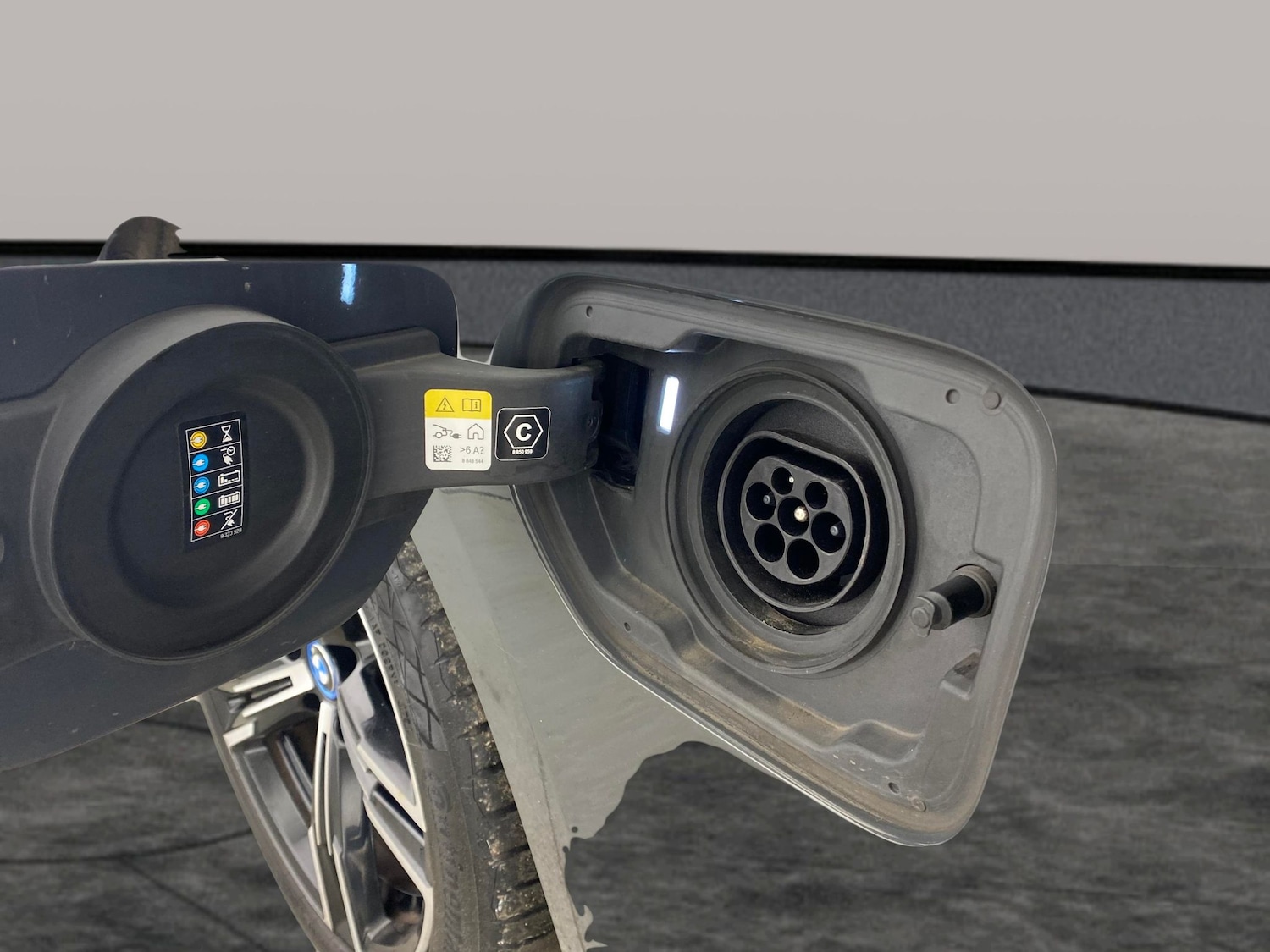 Used BMW 3 Series 2022 for sale - 77294868: Photo 23