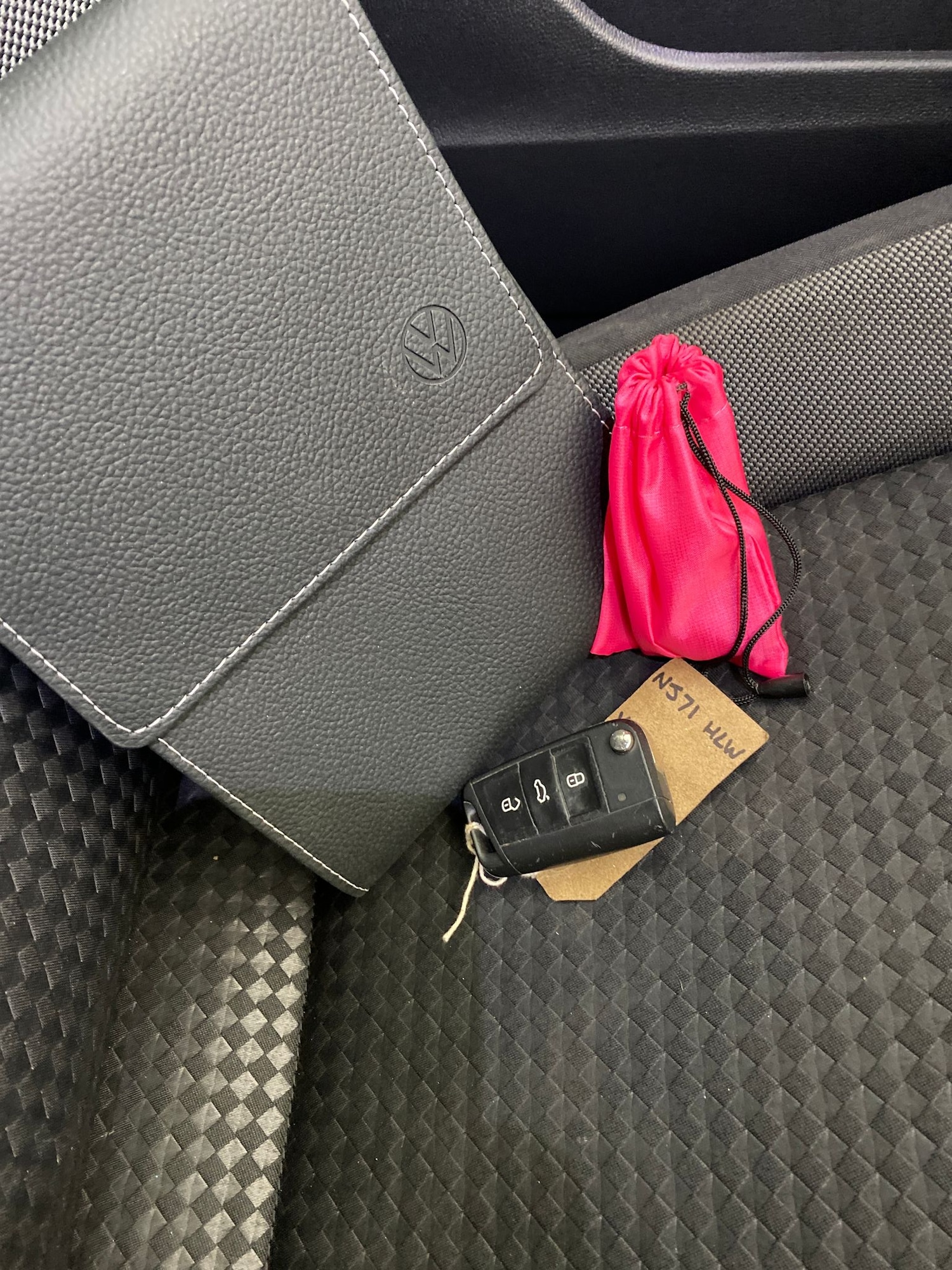 Used Volkswagen T-Roc 2021 for sale - 77164382: Photo 27