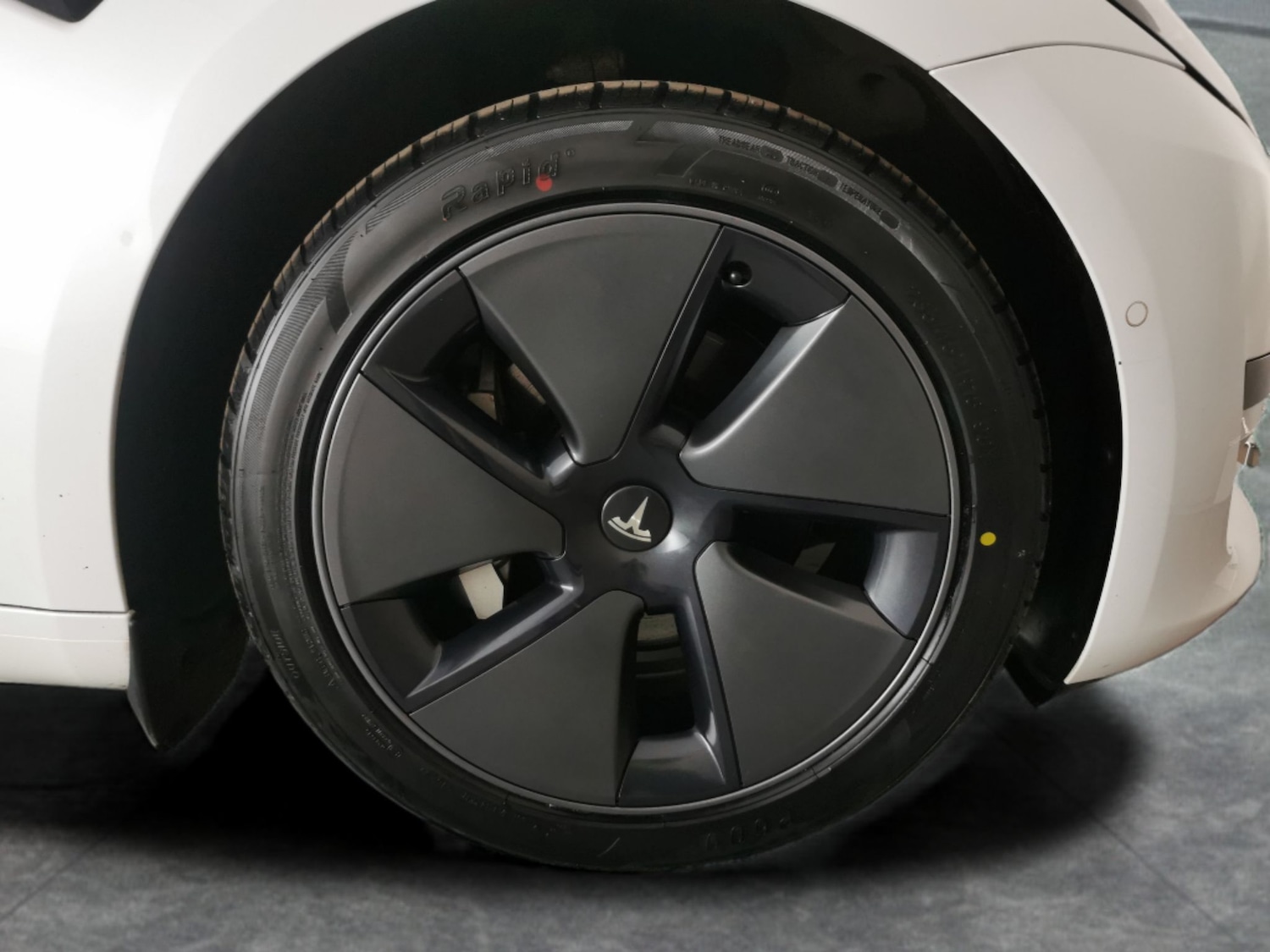 Used Tesla Model 3 2021 for sale - 76415560: Photo 32