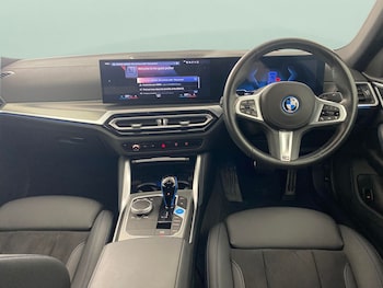 Used BMW i4 2023 for sale - 77797917: Photo