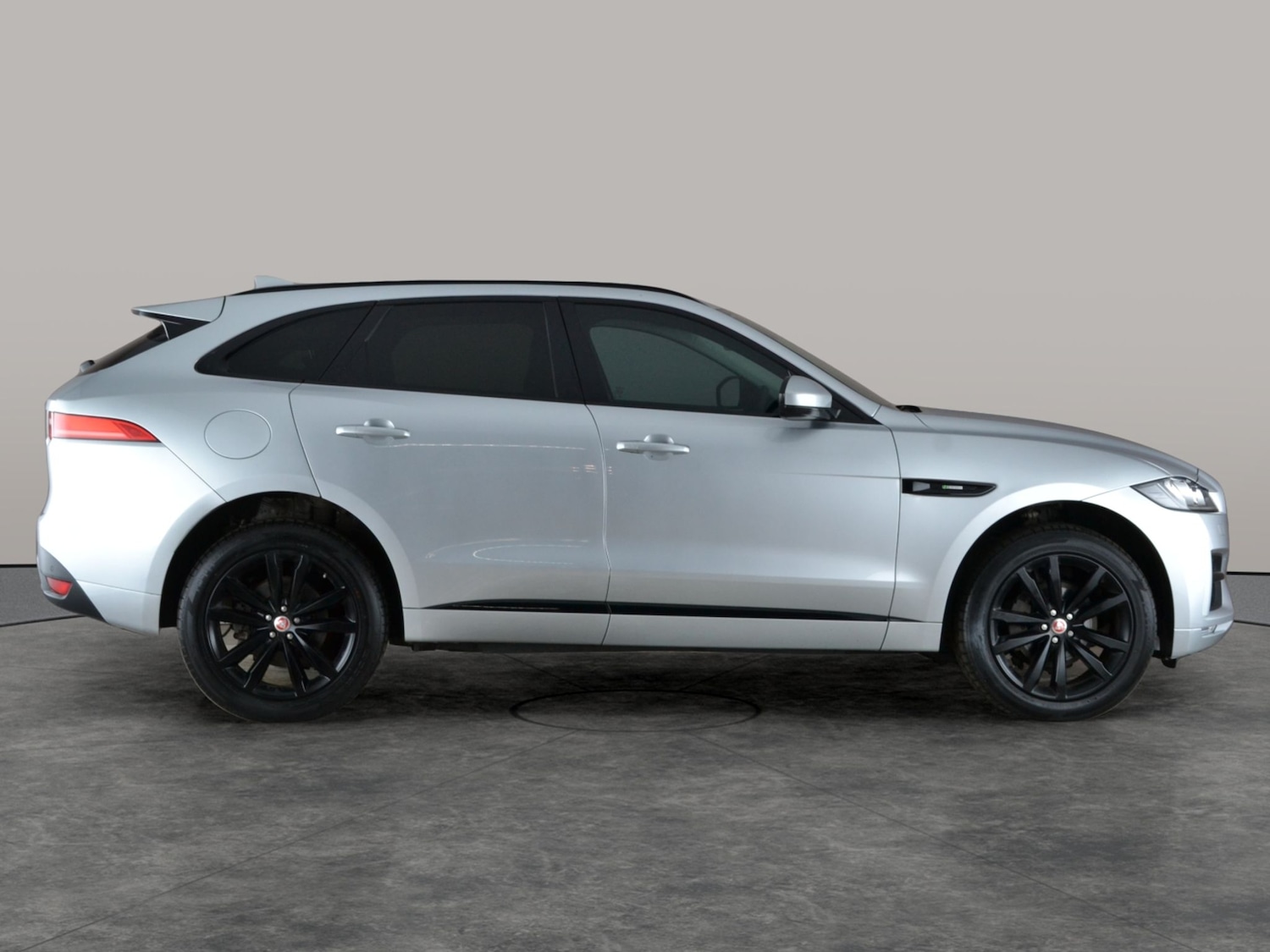 Used Jaguar F-Pace for sale - 77311147: Photo 10