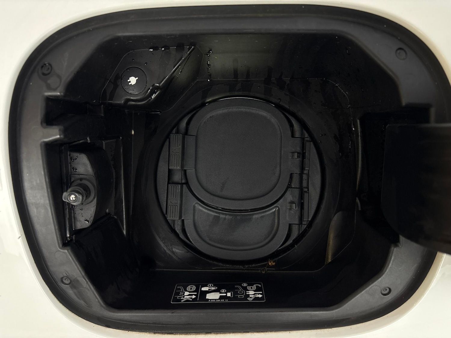 Used Mercedes-Benz EQA 2023 for sale - 78211087: Photo 39