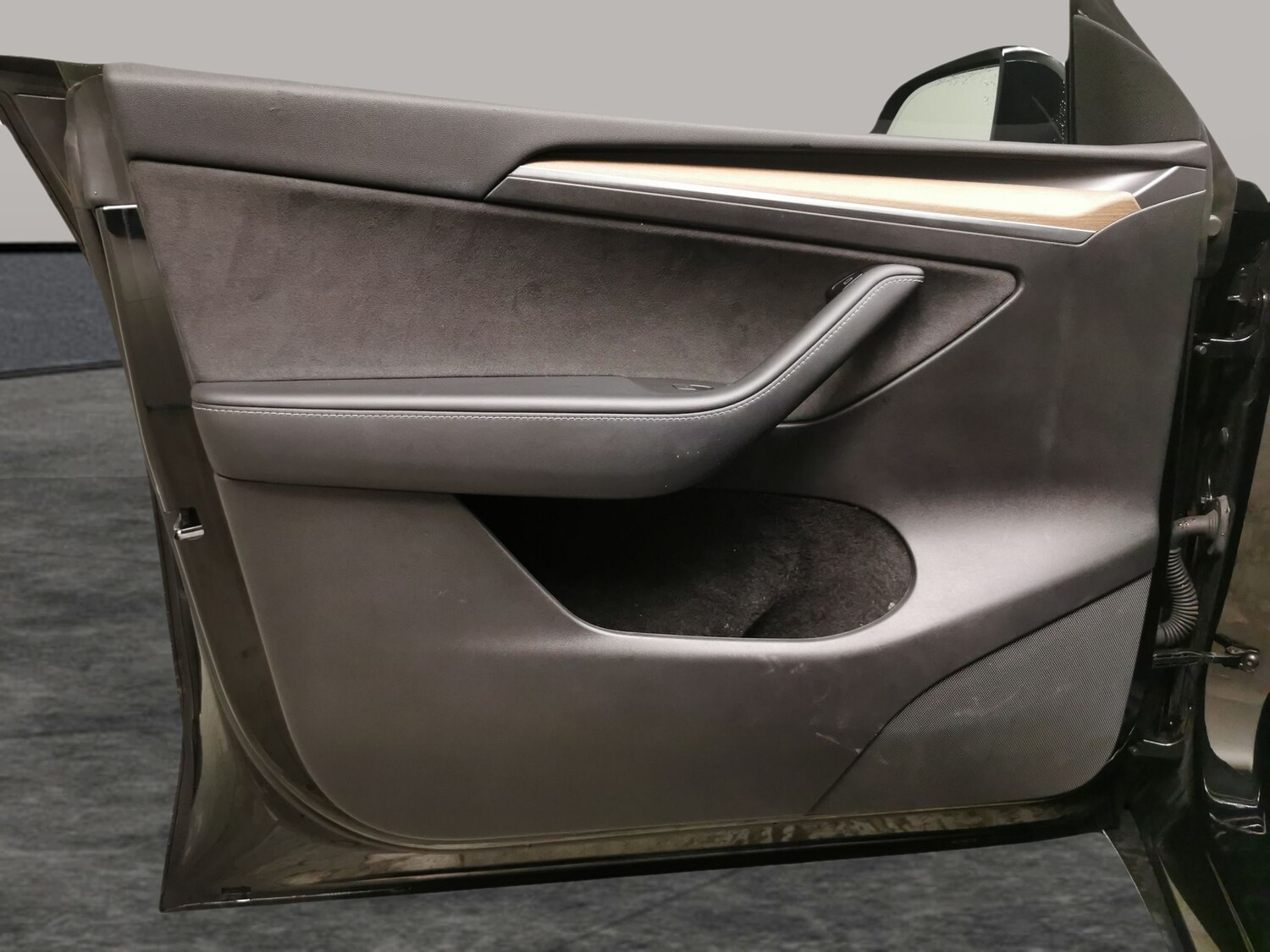 Used Tesla Model Y 2023 for sale - 77526536: Photo 27