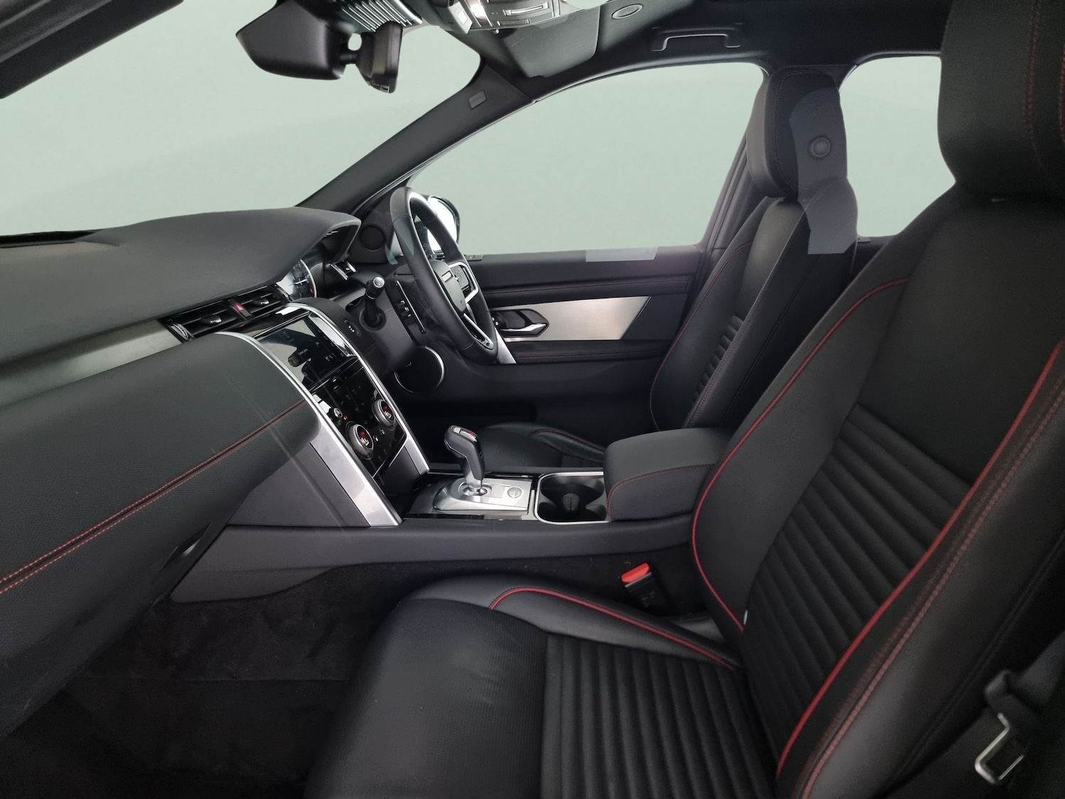 Used Land Rover Discovery Sport 2022 for sale - 76709905: Photo 4