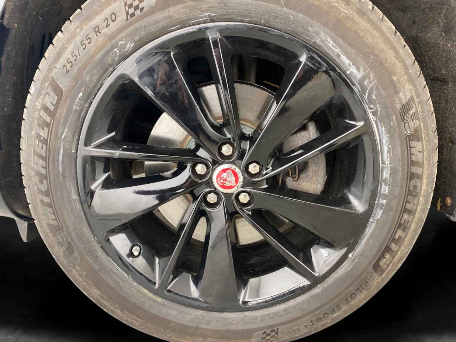 Used Jaguar F-Pace 2021 for sale - 76946367: Photo 20