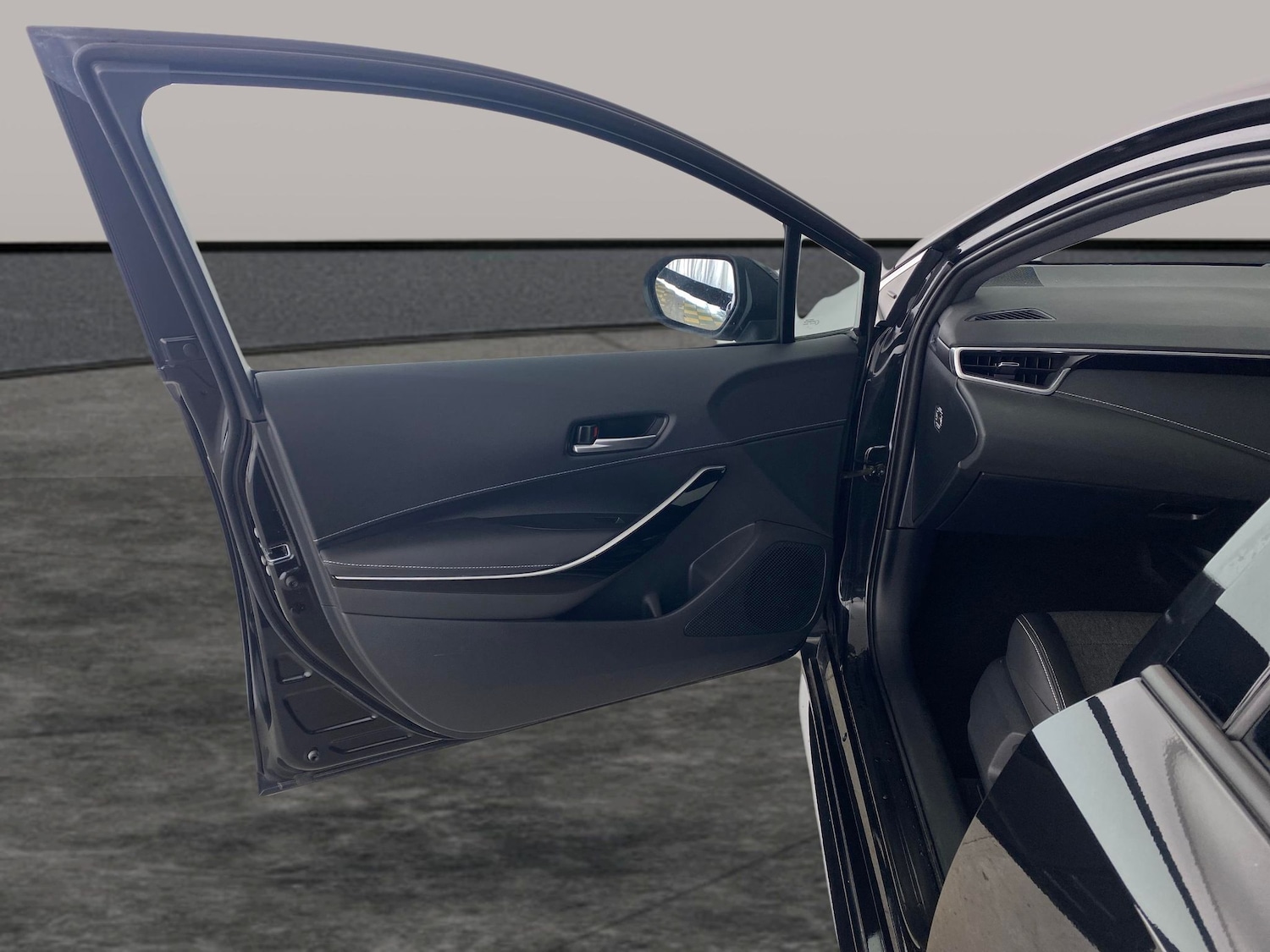 Used Toyota Corolla 2022 for sale - 76650820: Photo 24