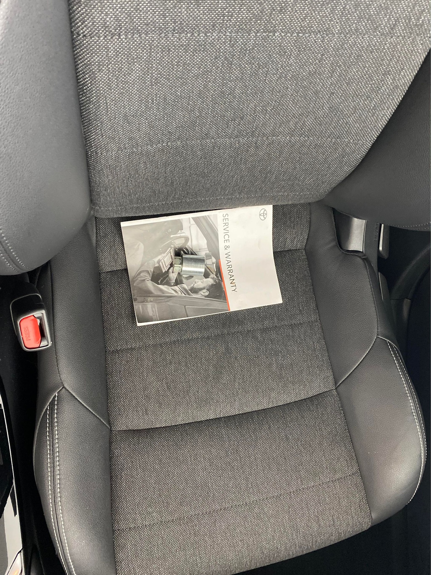 Used Toyota Corolla 2022 for sale - 76650820: Photo 29