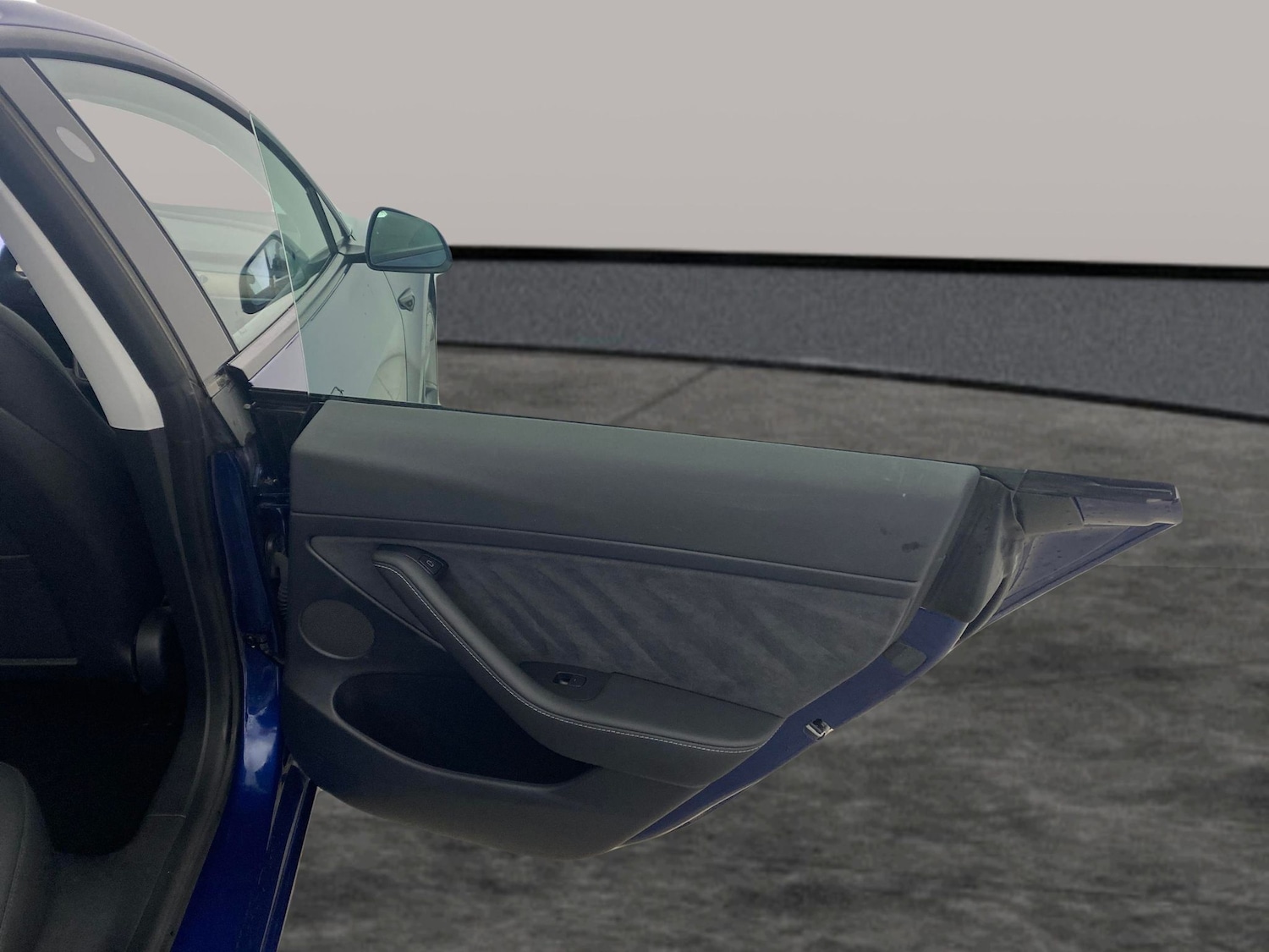 Used Tesla Model 3 2021 for sale - 78000917: Photo 28