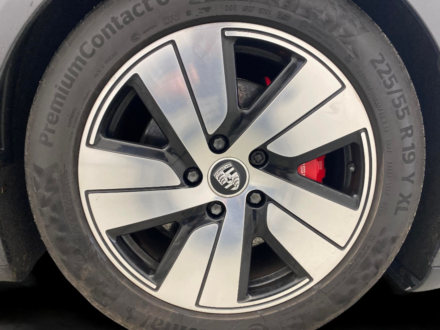 Used Porsche Taycan 2020 for sale - 76967111: Photo 22