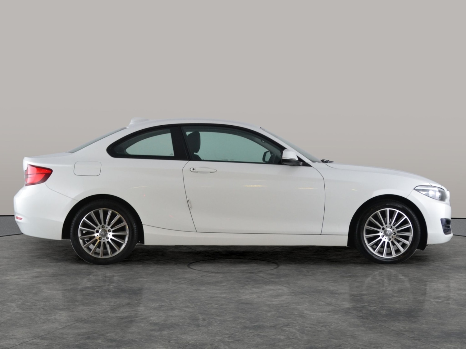 Used BMW 2 Series 2018 for sale - 76379163: Photo 14