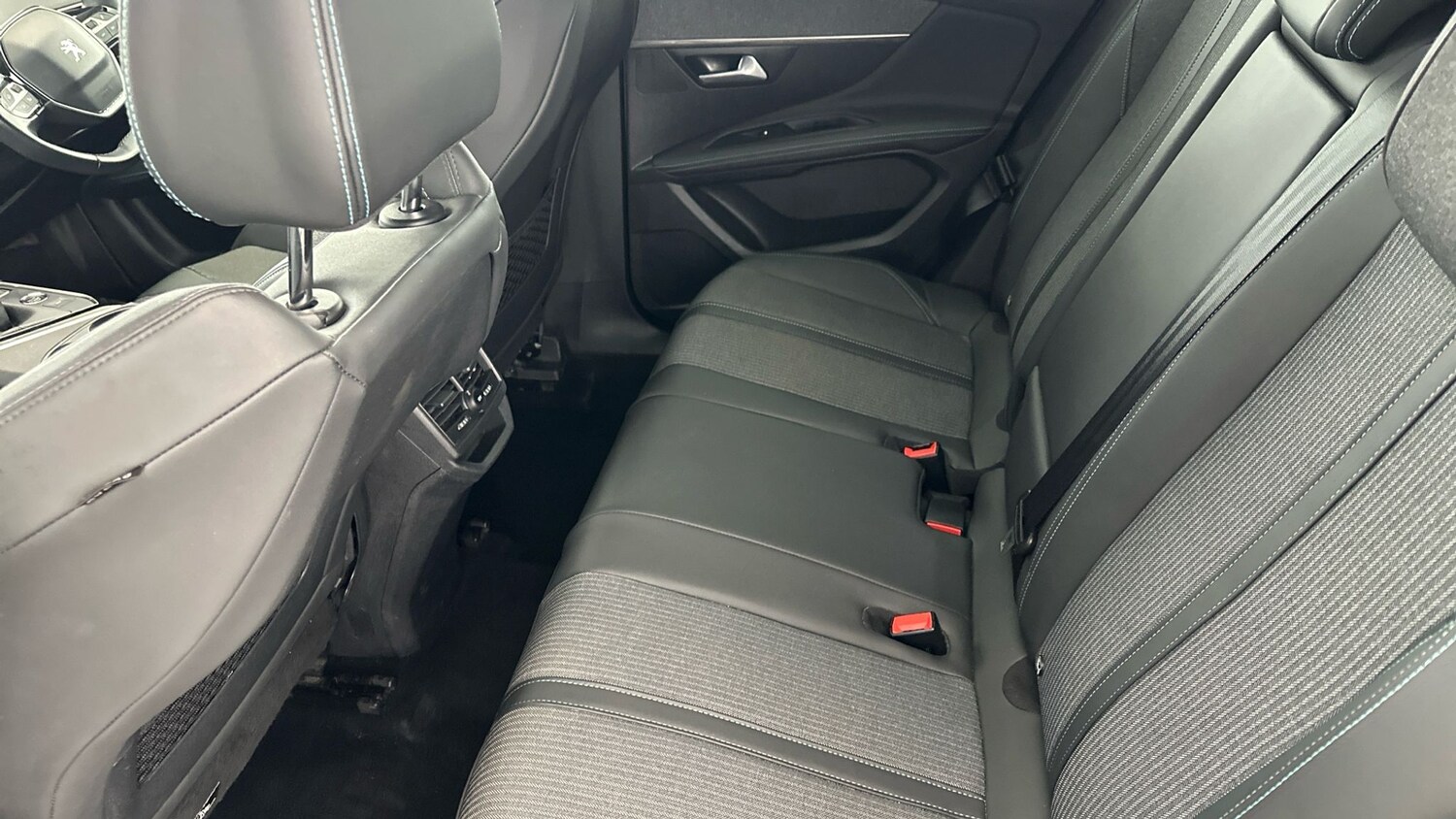 Used Peugeot 3008 2021 for sale - 77448002: Photo 17