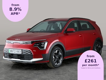 2022 - 150kW 2 65kWh 5dr Auto