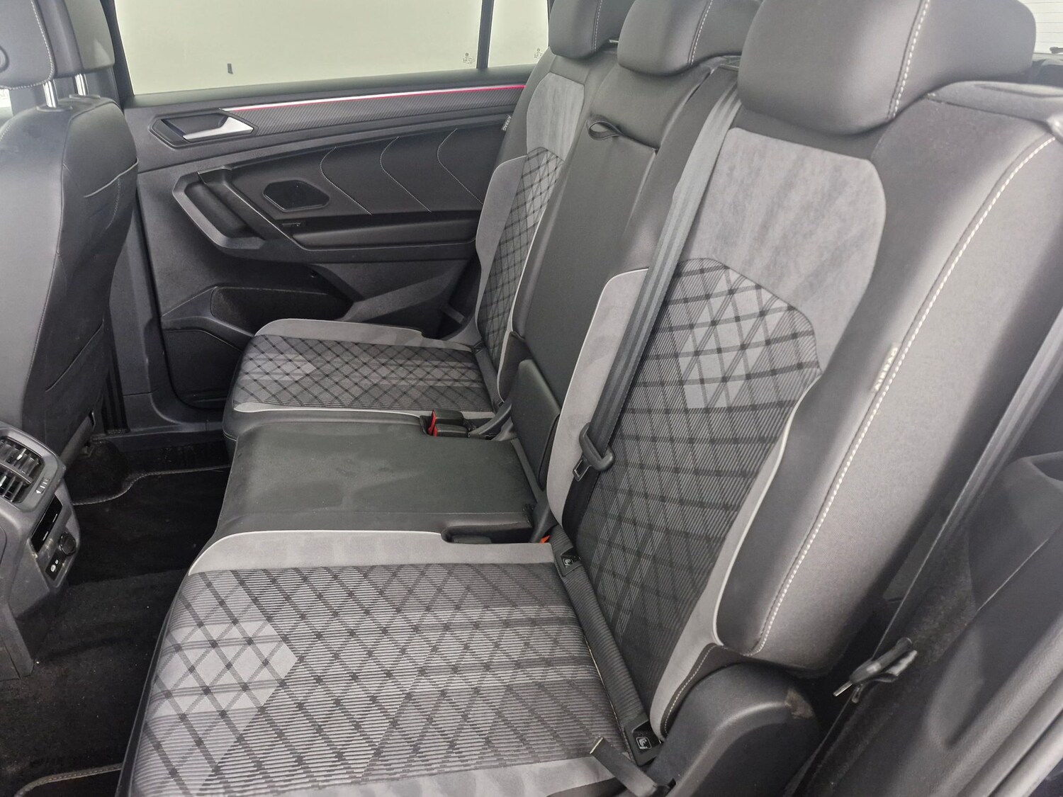 Used Volkswagen Tiguan Allspace 2024 for sale - 77543129: Photo 29