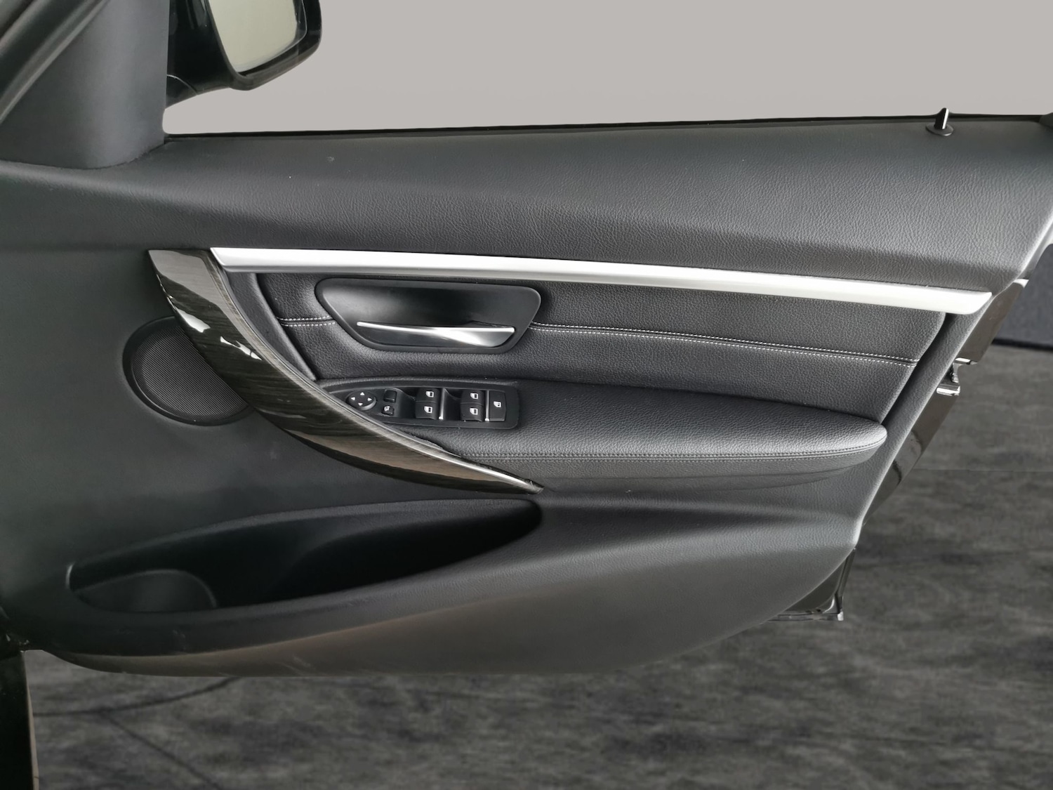 Used BMW 3 Series 2017 for sale - 76933462: Photo 35