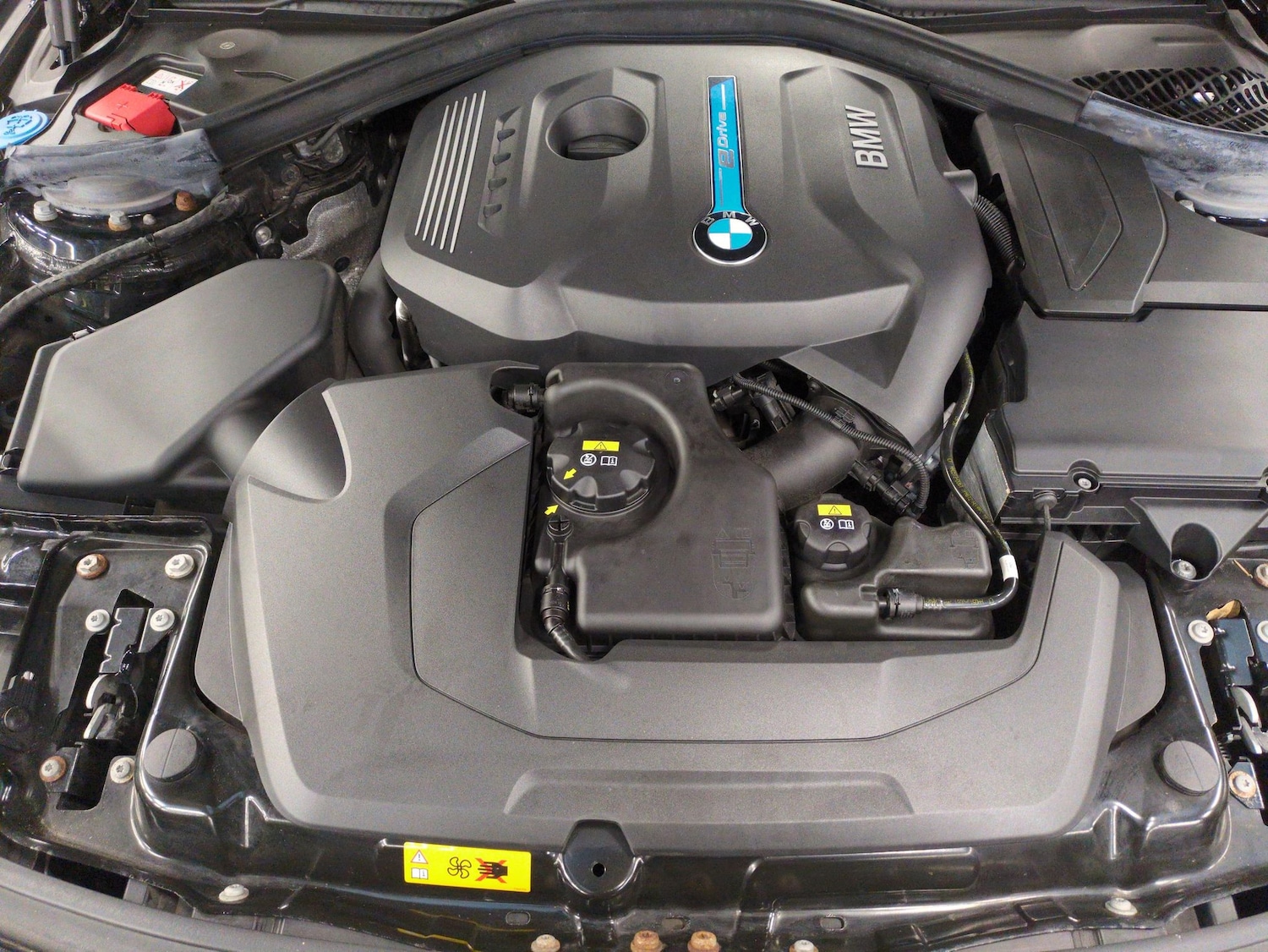 Used BMW 3 Series 2017 for sale - 76933462: Photo 37