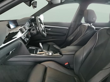 Used BMW 3 Series 2017 for sale - 76933462: Photo