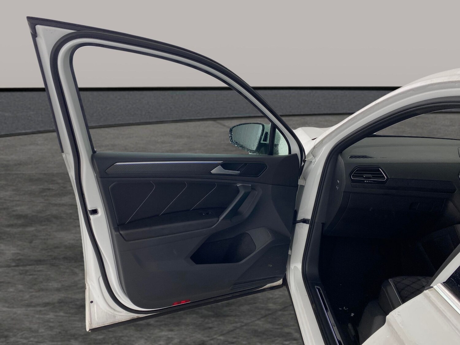 Used Volkswagen Tiguan 2022 for sale - 77404289: Photo 18