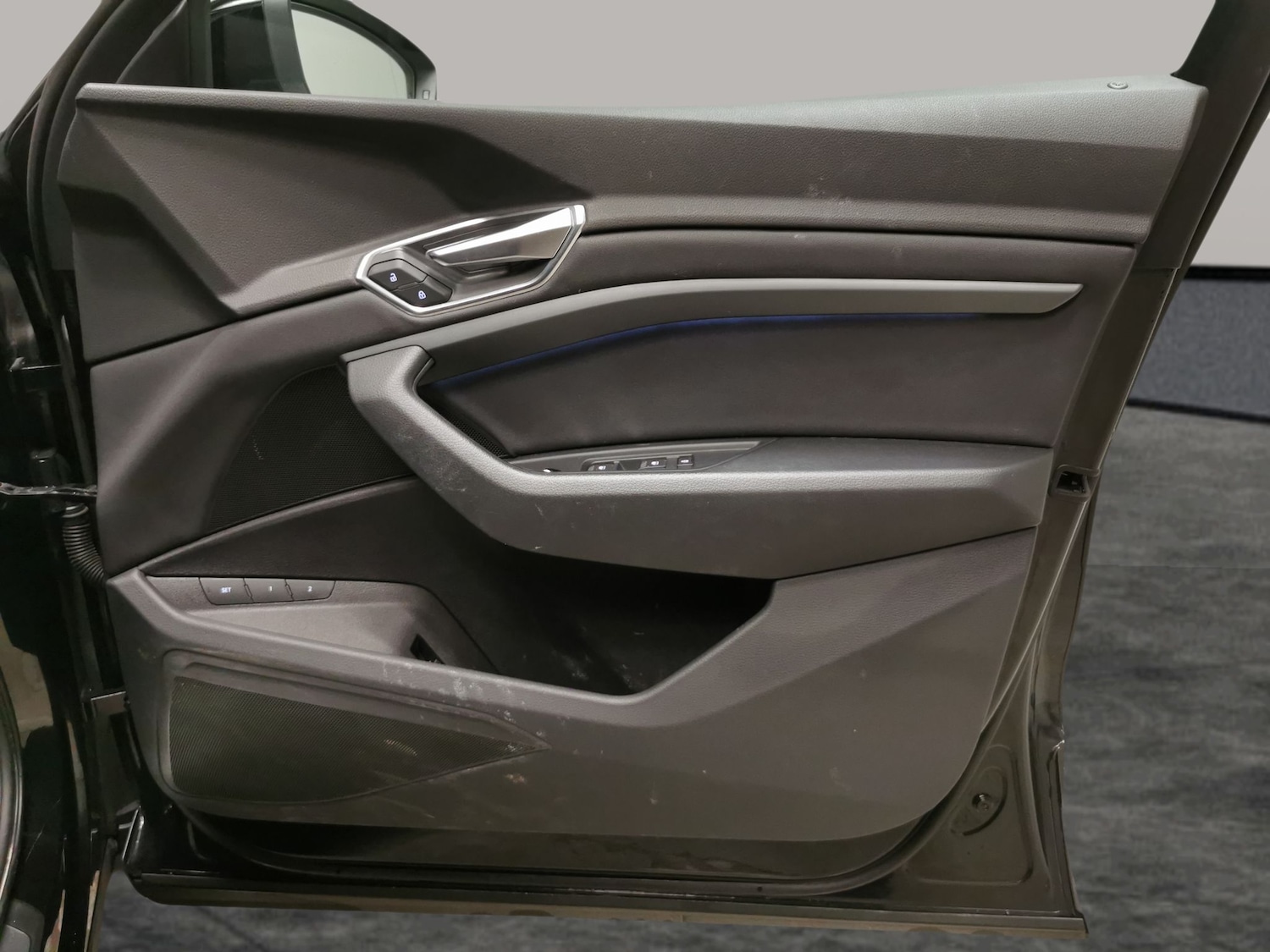 Used Audi e-tron 2021 for sale - 78079225: Photo 30