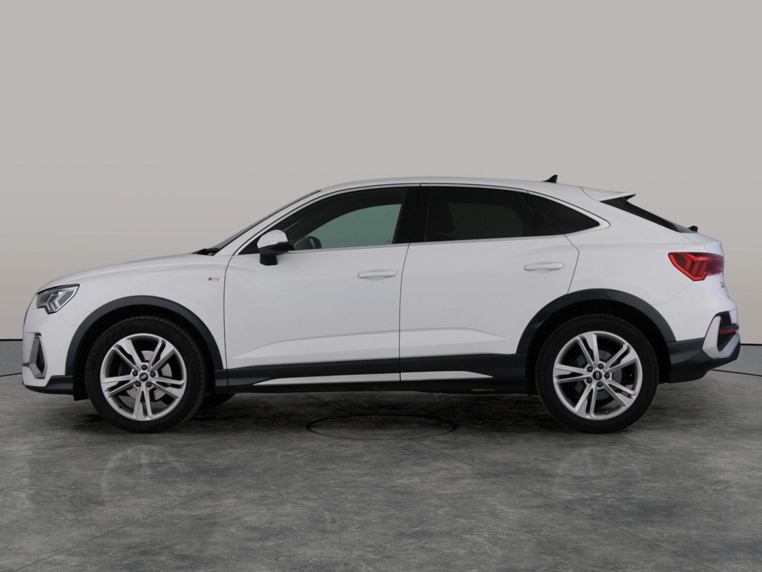 Used Audi Q3 2022 for sale - 78067873: Photo 13