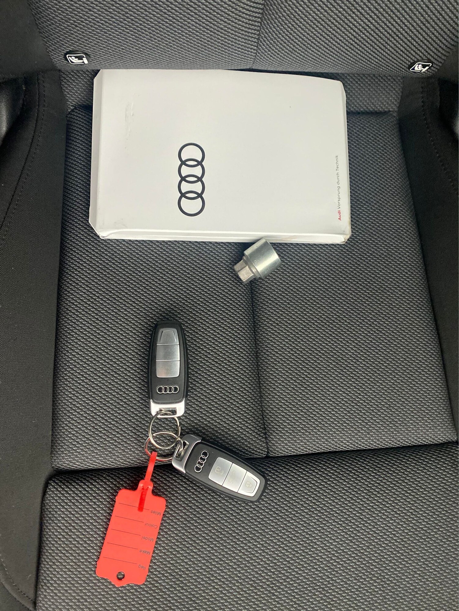 Used Audi Q4 e-tron 2023 for sale - 77686144: Photo 28