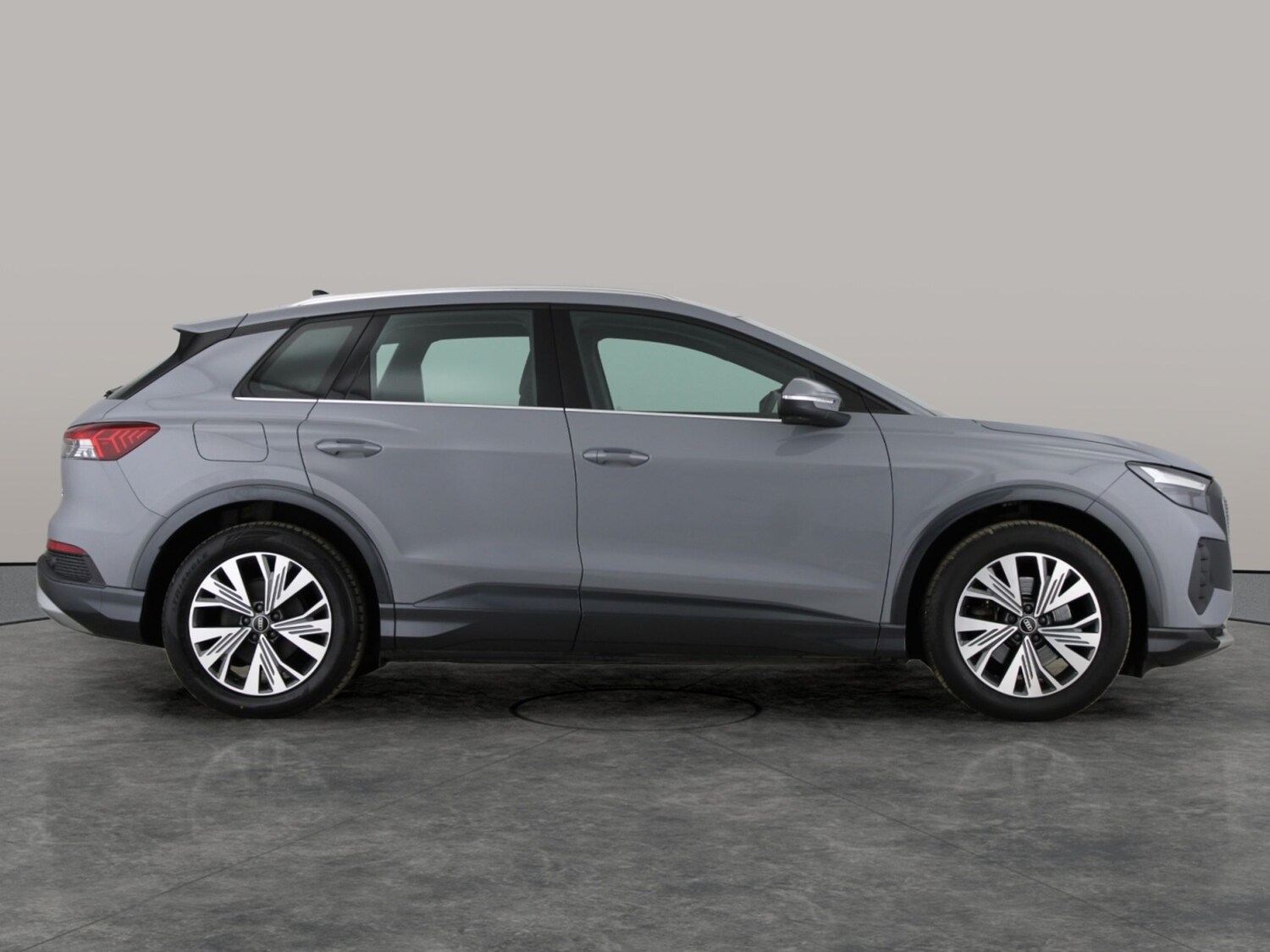 Used Audi Q4 e-tron 2023 for sale - 77686144: Photo 8