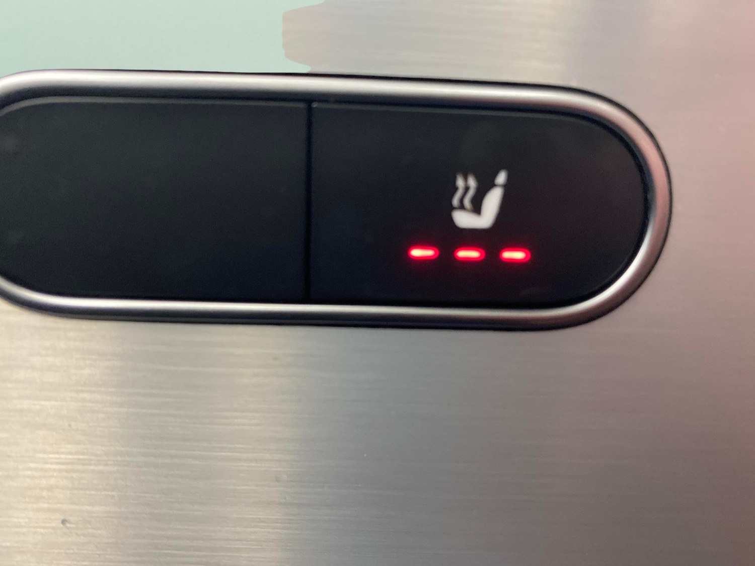 Used Mercedes-Benz EQA 2023 for sale - 77460932: Photo 16