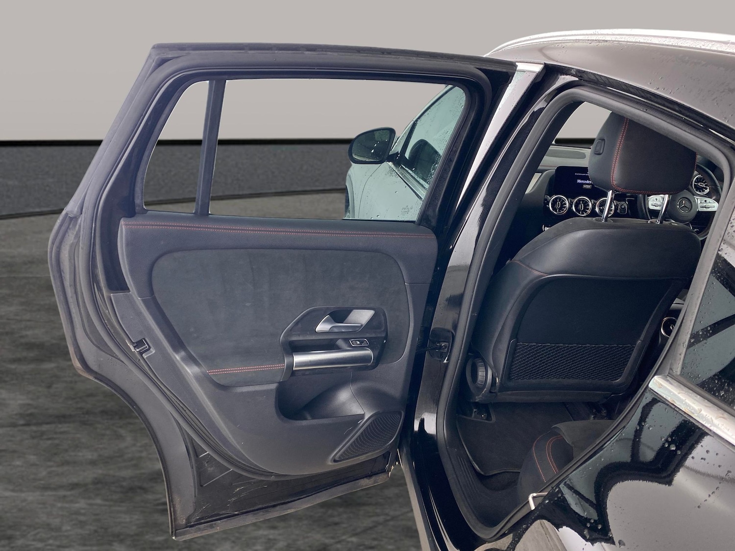 Used Mercedes-Benz EQA 2023 for sale - 77460932: Photo 24