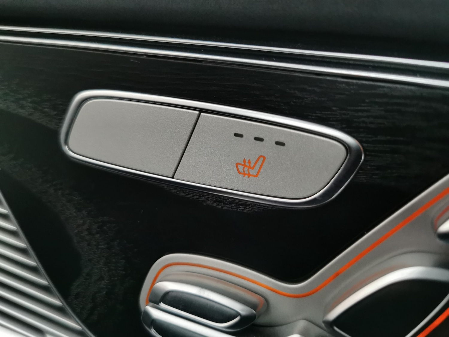 Used Mercedes-Benz EQC 2022 for sale - 77020045: Photo 22