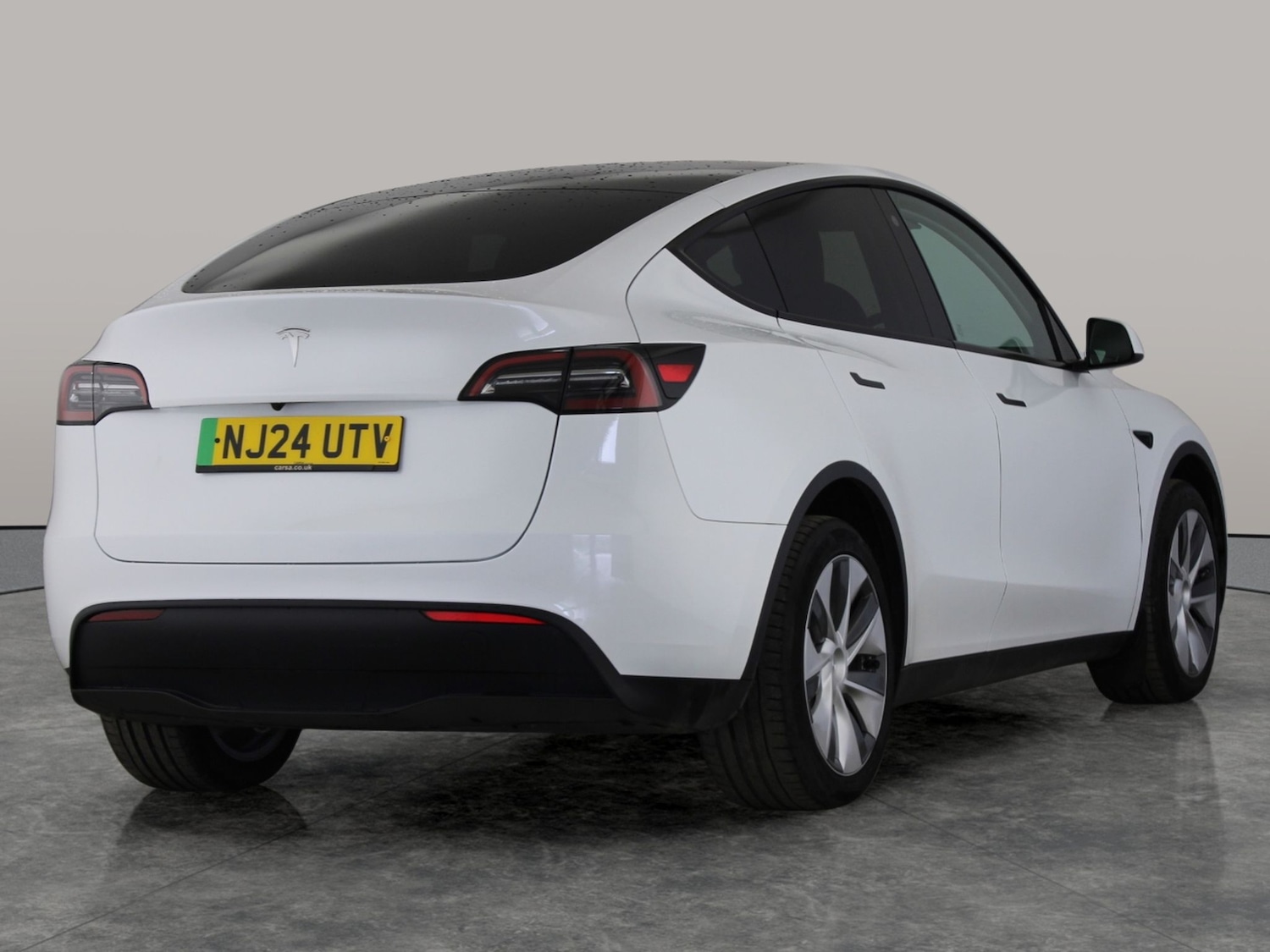 Used Tesla Model Y 2024 for sale - 77903725: Photo 11