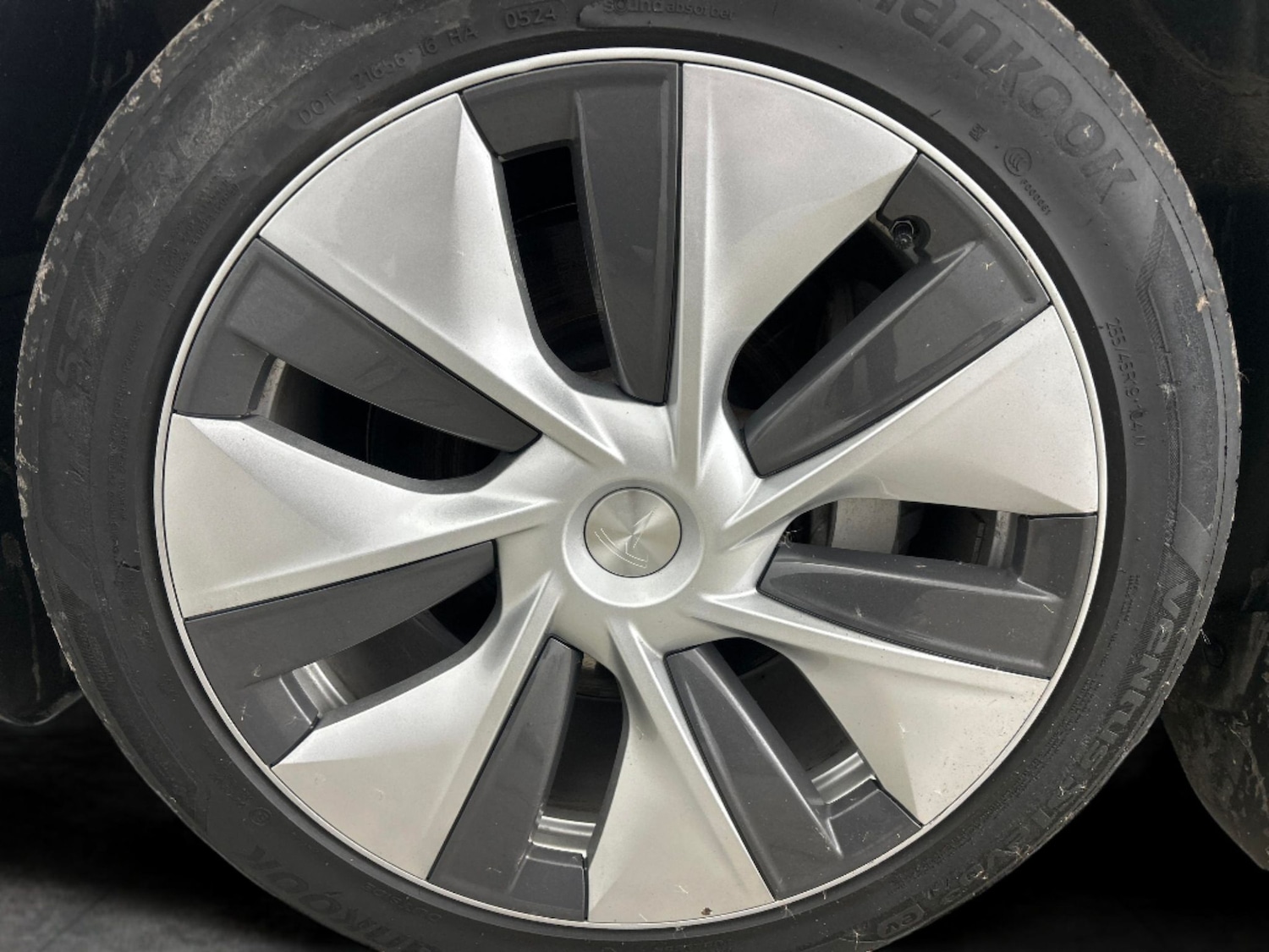 Used Tesla Model Y 2024 for sale - 77903725: Photo 19