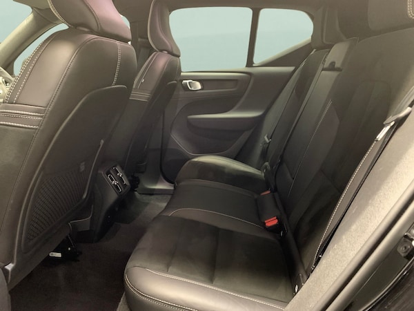 Used Volvo XC40 2022 for sale - 76320514: Photo 36