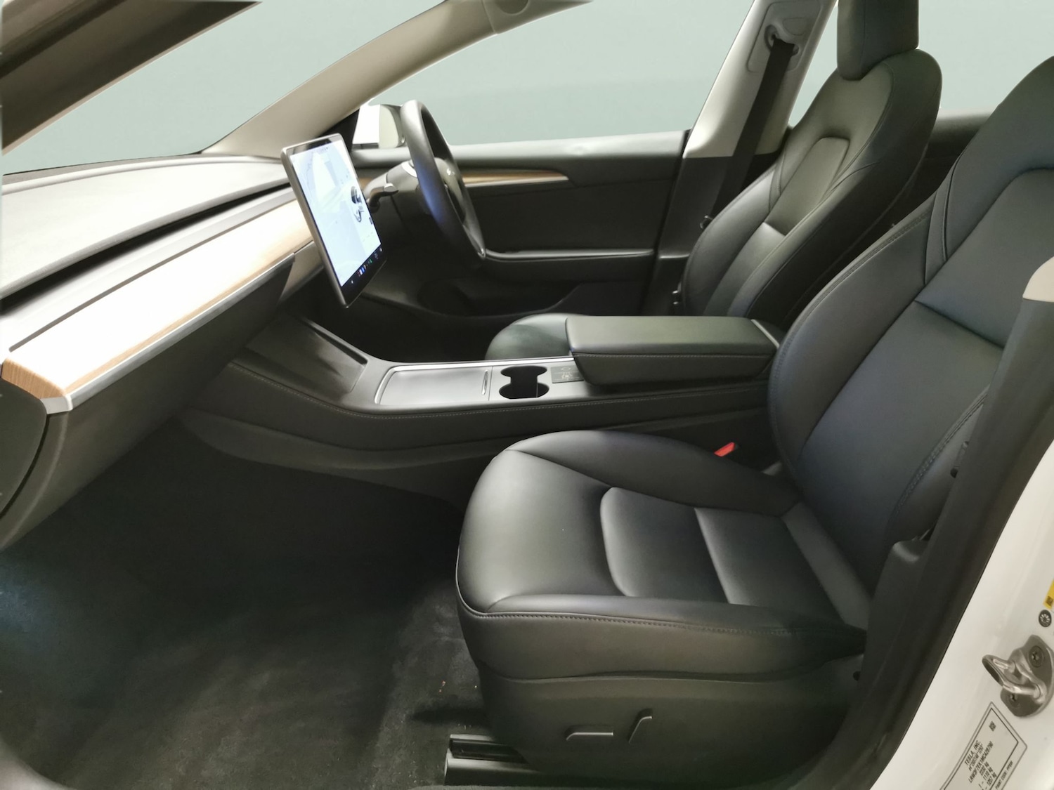 Used Tesla Model 3 2021 for sale - 77635713: Photo 4