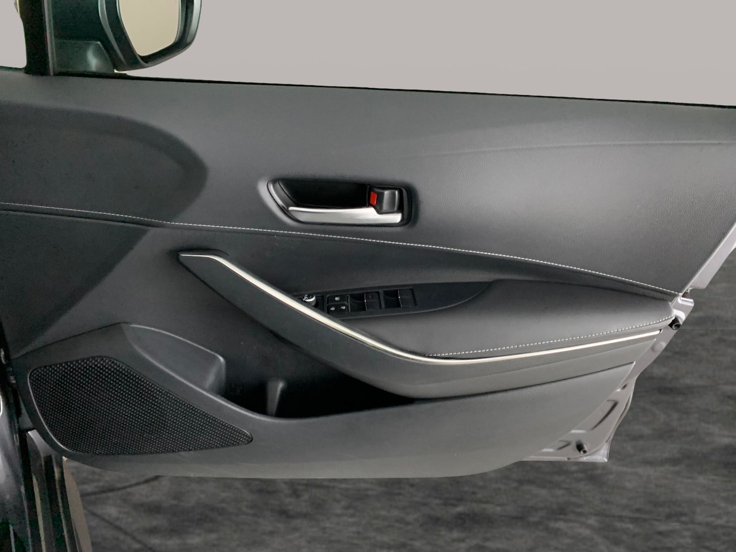 Used Toyota Corolla 2023 for sale - 77170958: Photo 33