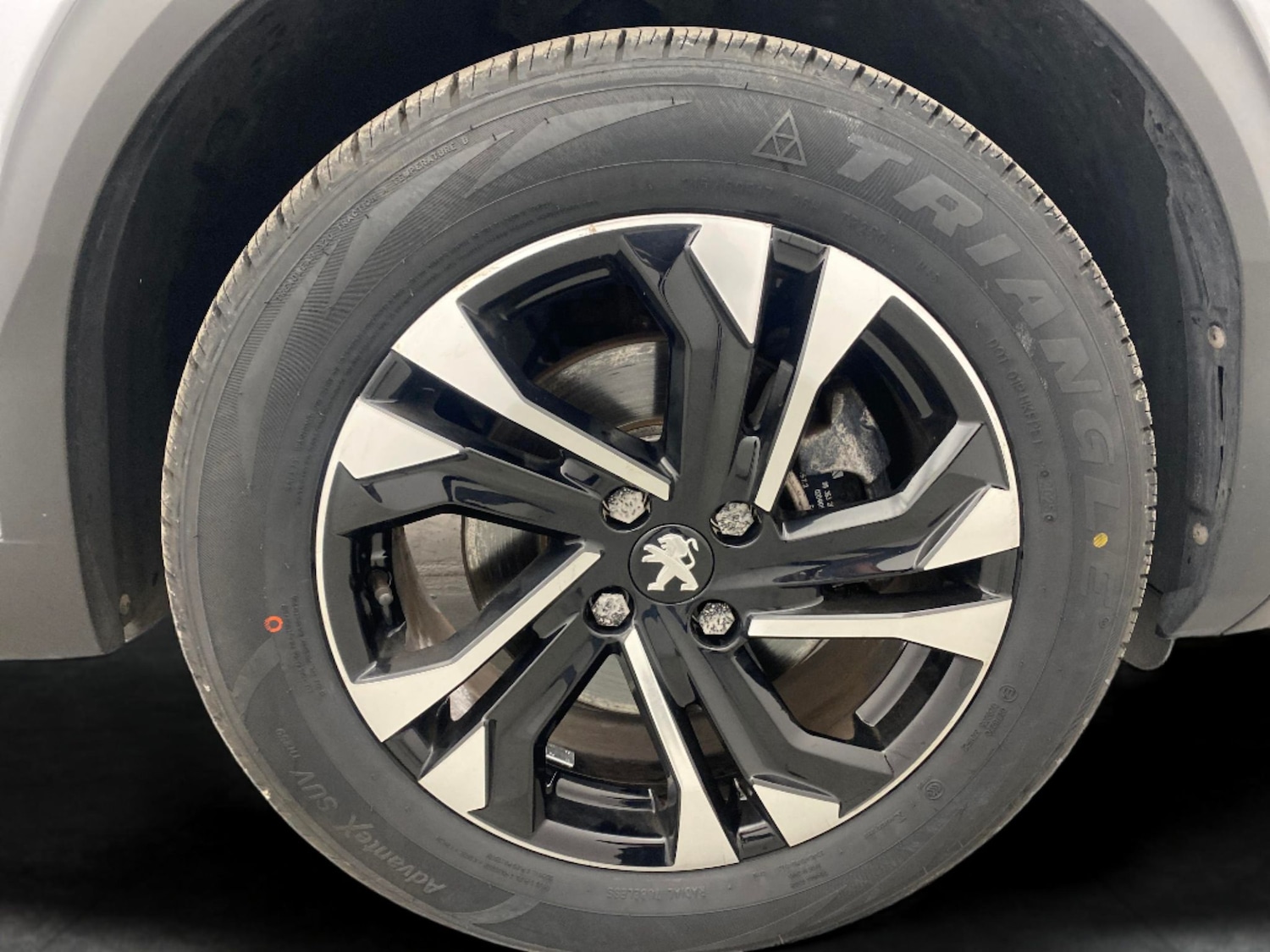 Used Peugeot E-2008 2022 for sale - 76303162: Photo 32