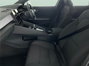 Used Polestar Polestar 2 undefined for sale - 77588904: Photo