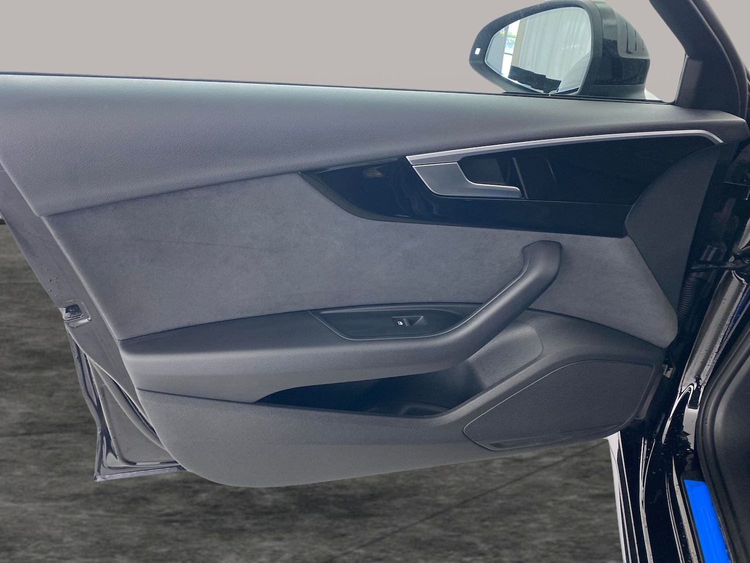 Used Audi A4 Avant 2023 for sale - 76426158: Photo 30