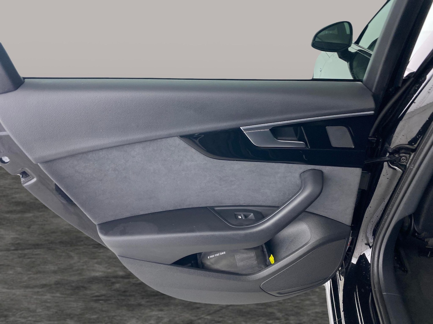 Used Audi A4 Avant 2023 for sale - 76426158: Photo 31