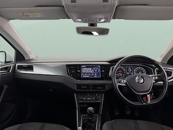Used Volkswagen Polo 2019 for sale - 78737543: Photo