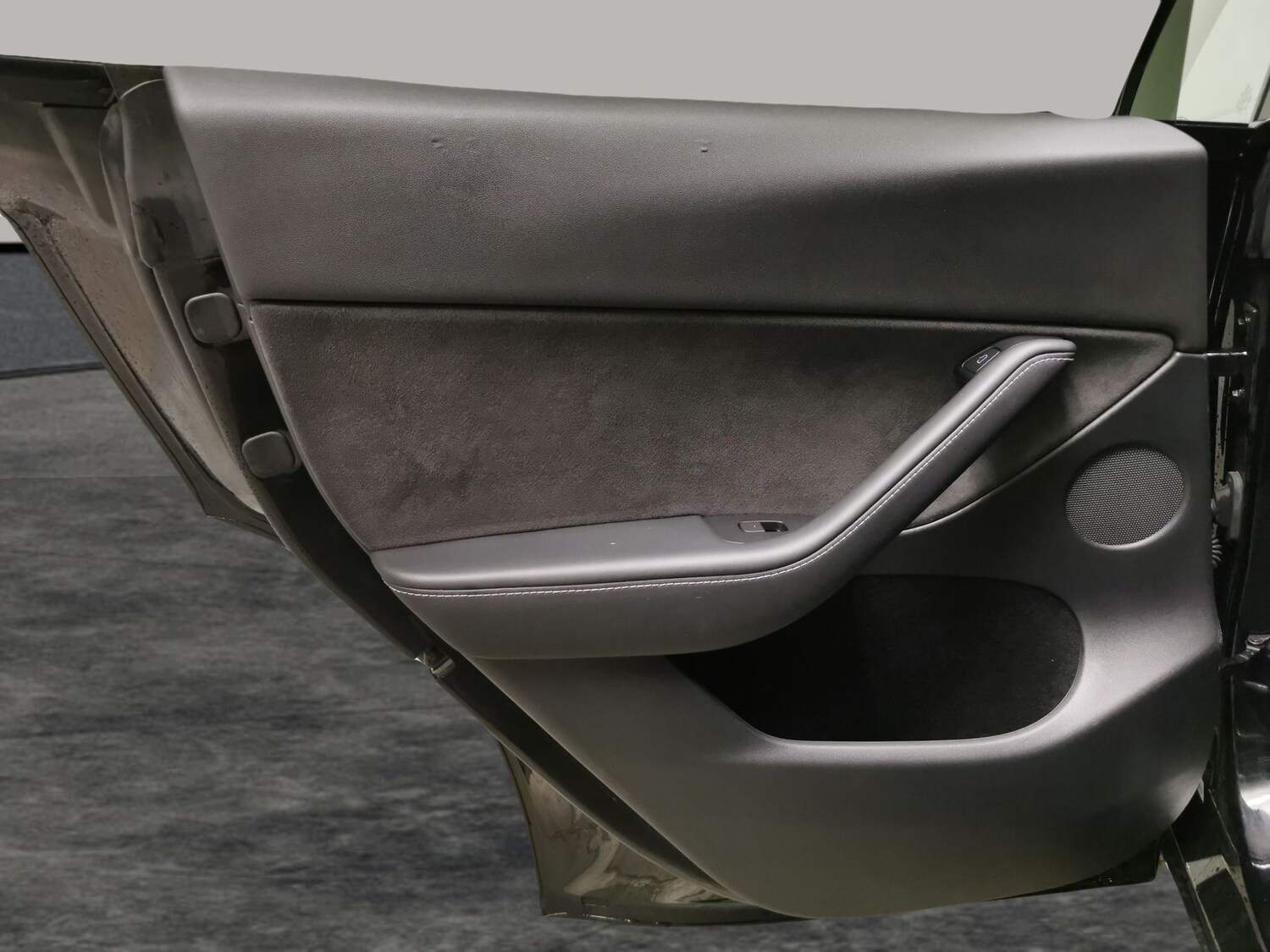 Used Tesla Model Y 2023 for sale - 77490441: Photo 28