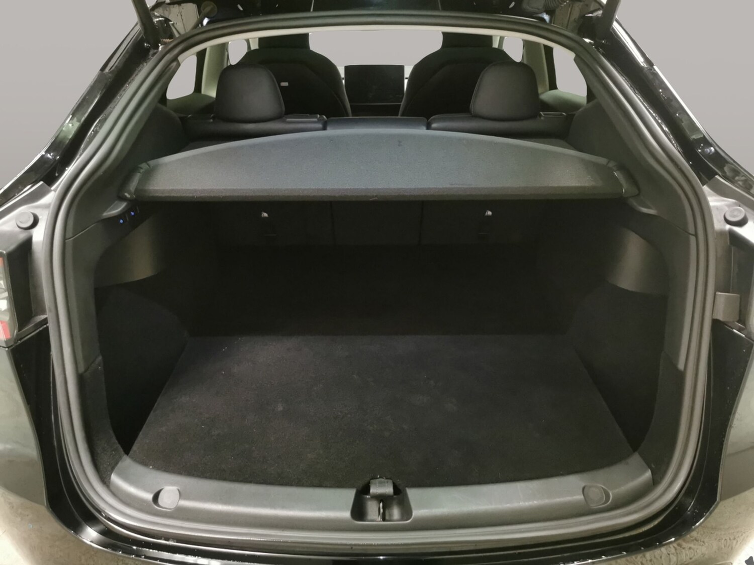 Used Tesla Model Y 2023 for sale - 77490441: Photo 34