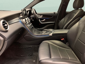 Used Mercedes-Benz GLC 2018 for sale - 76382887: Photo