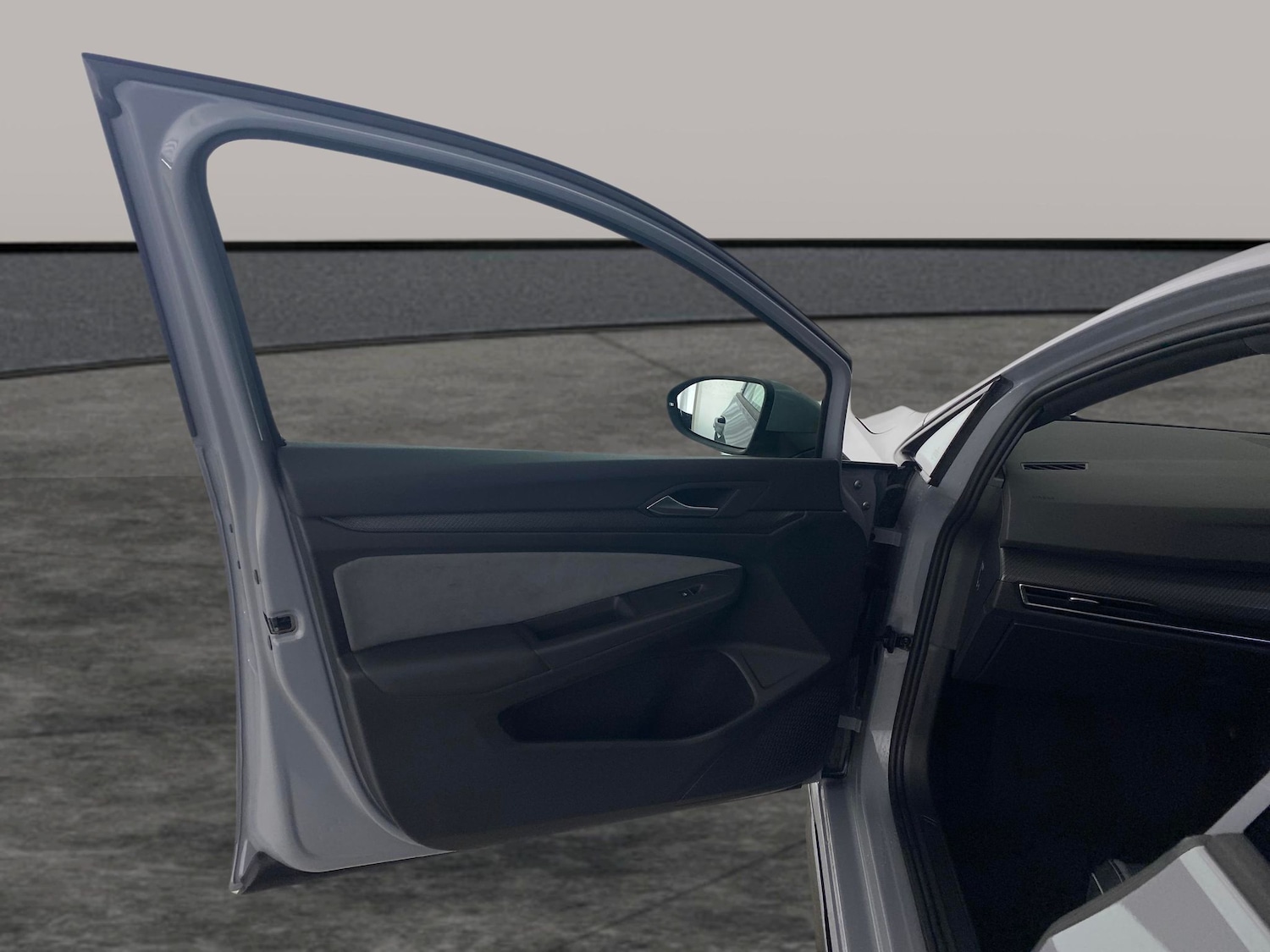 Used Volkswagen Golf 2023 for sale - 77125586: Photo 20