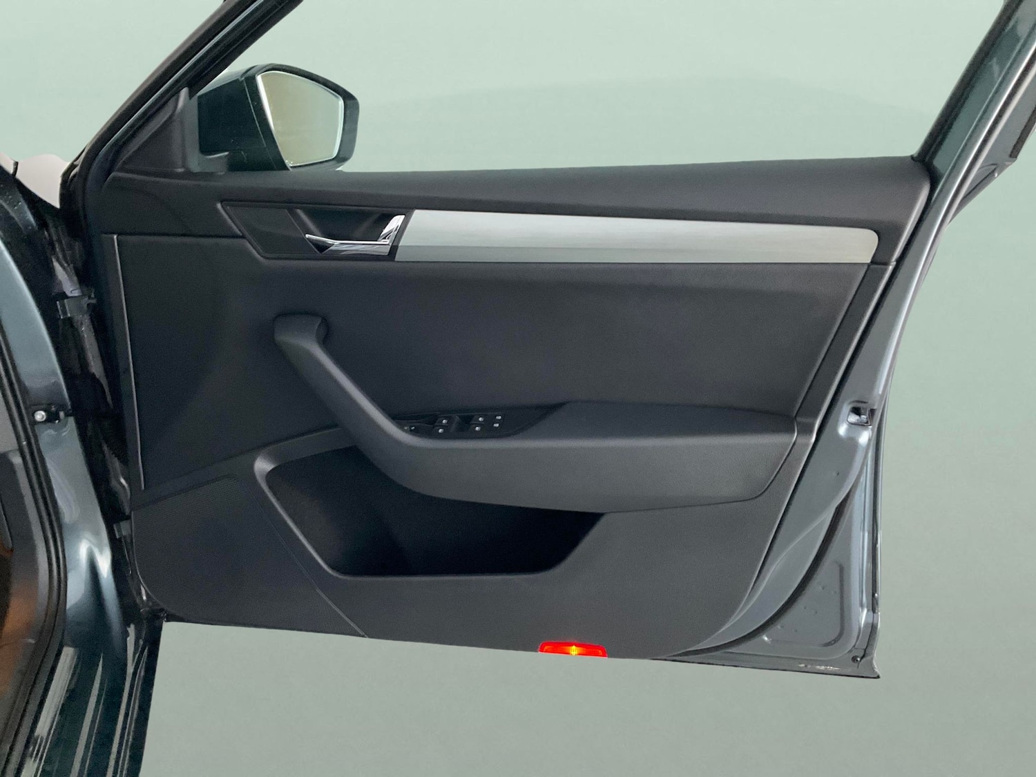 Used Skoda Superb 2018 for sale - 76519616: Photo 33