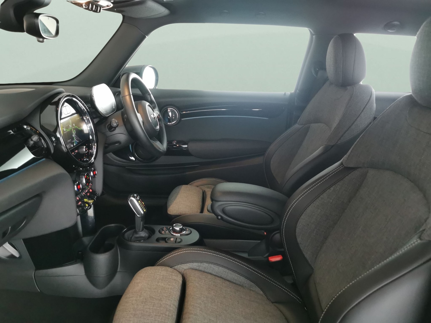 Used MINI Hatch 2022 for sale - 77208035: Photo 4