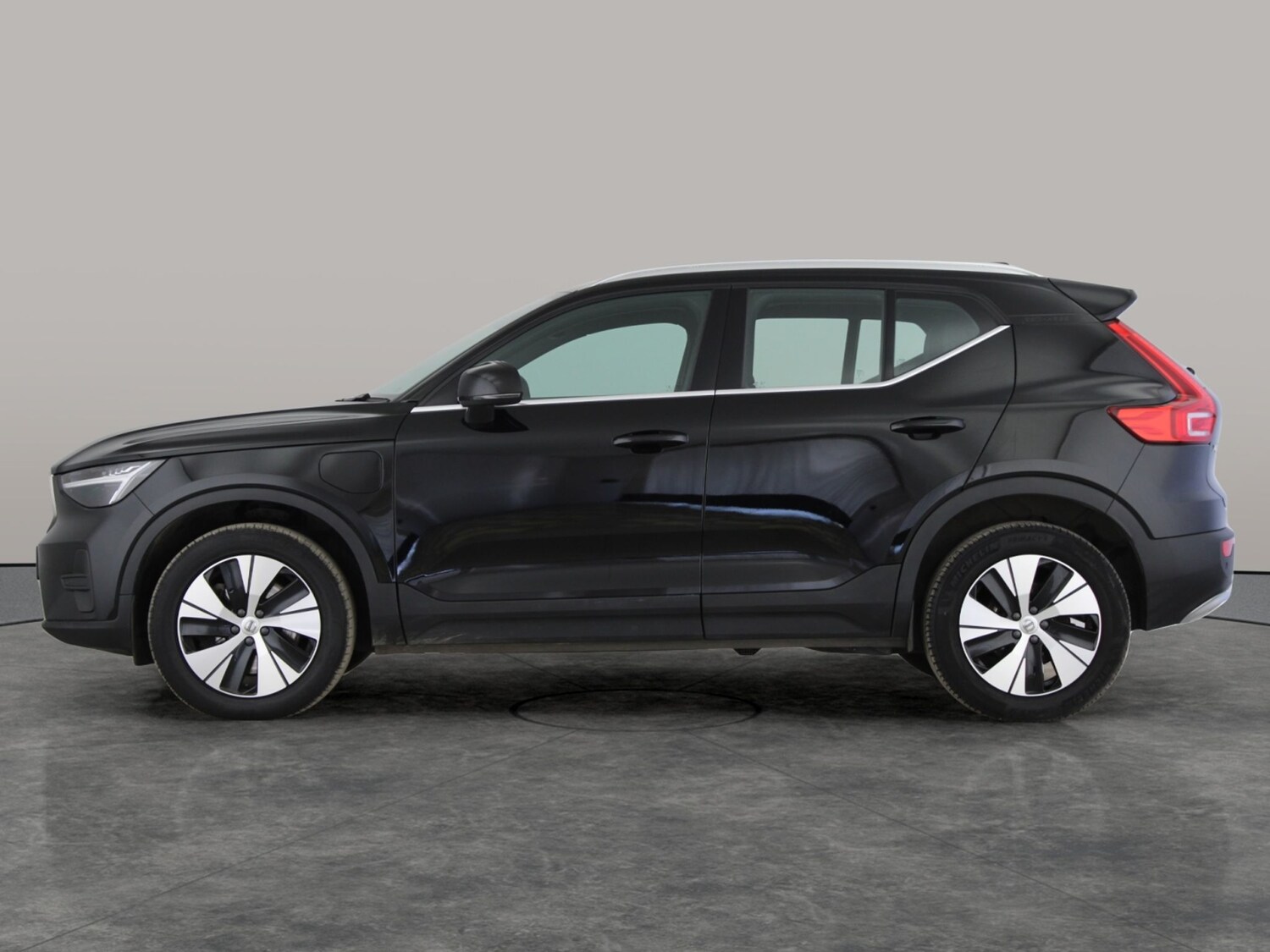 Used Volvo XC40 2023 for sale - 77730595: Photo 13