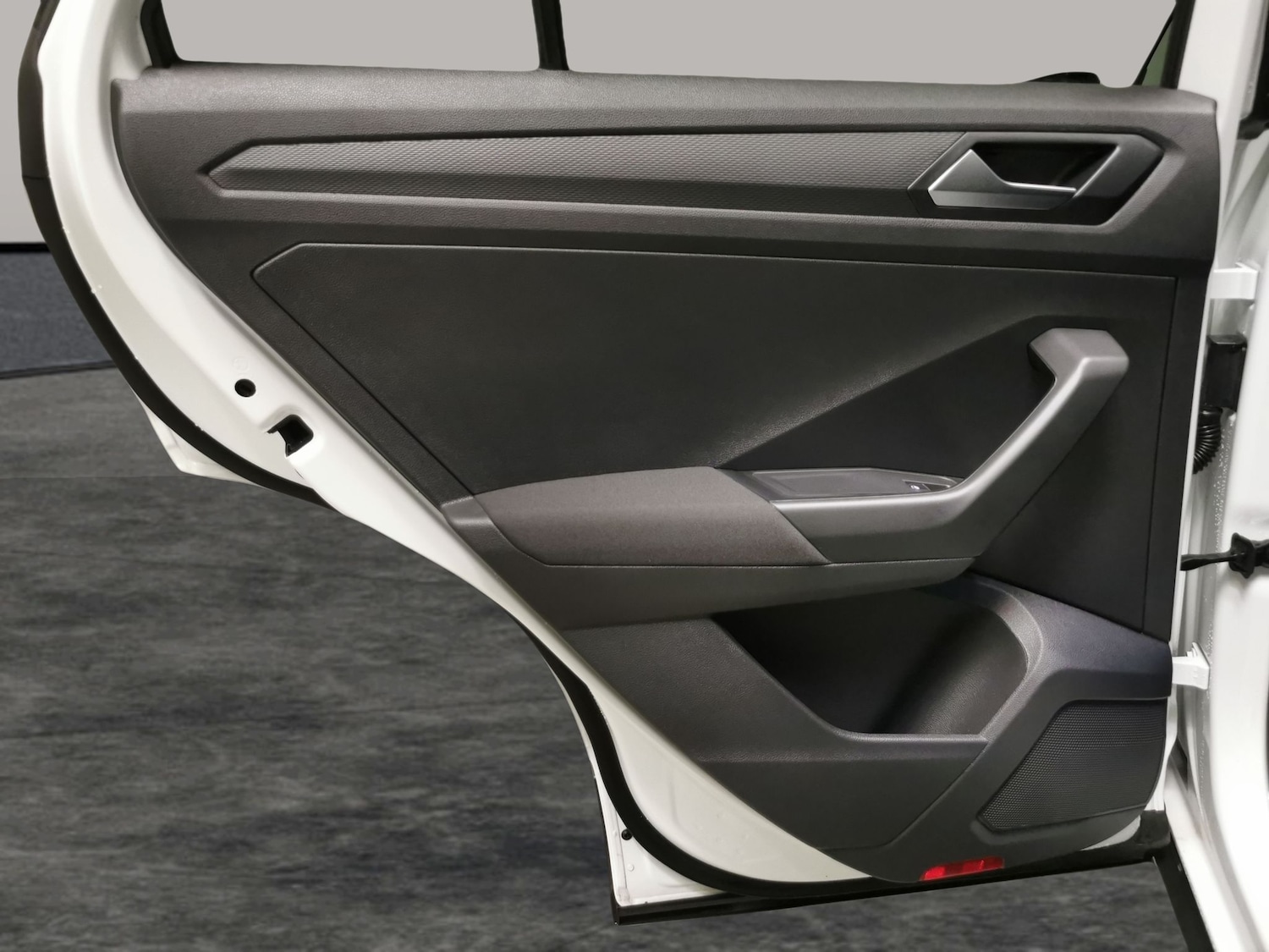 Used Volkswagen T-Roc 2021 for sale - 77911629: Photo 30