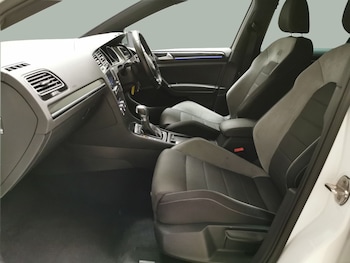 Used Volkswagen Golf 2016 for sale - 75535050: Photo