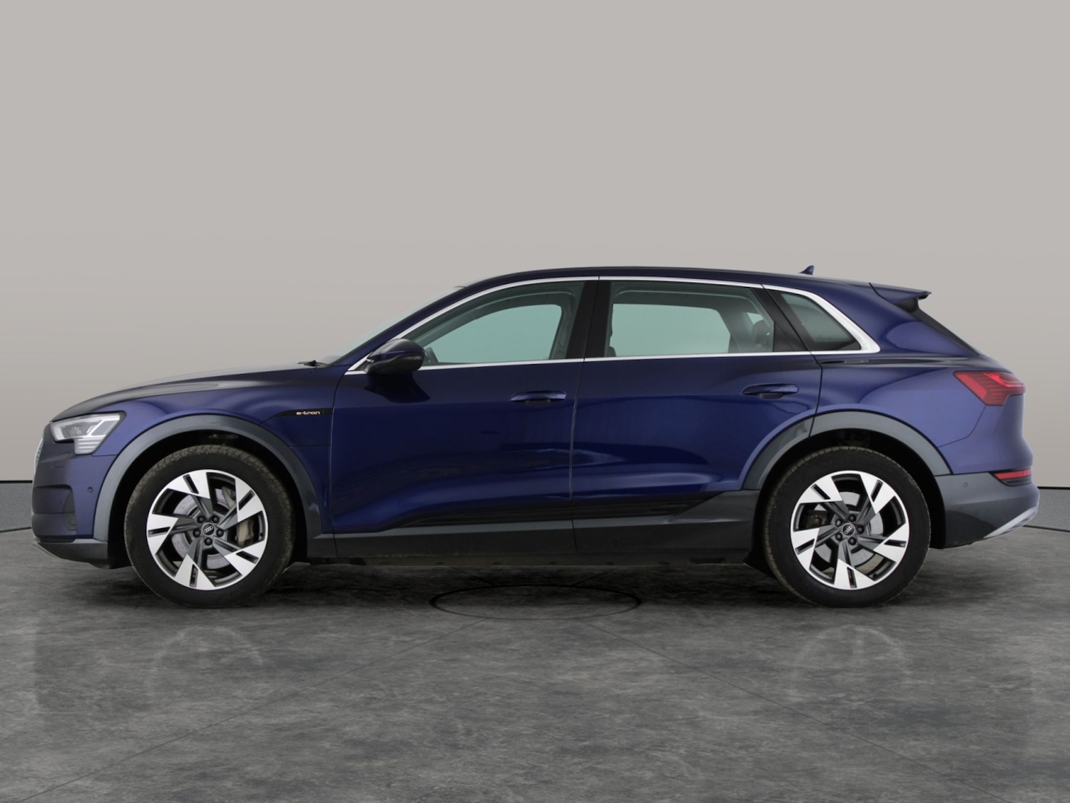 Used Audi e-tron 2022 for sale - 77679237: Photo 13